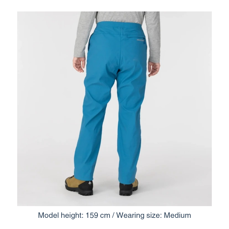 Versatility in motion: The O.D. Light Plain Pants combine a 2-way stretch fit with a durable water-repellent finish, making them the perfect choice for everything from mountain trails to city streets.
