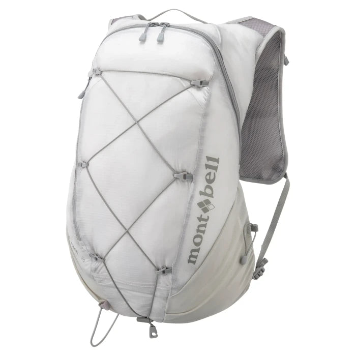 Montbell Cross Runner Pack 20L Women's in Light Gray