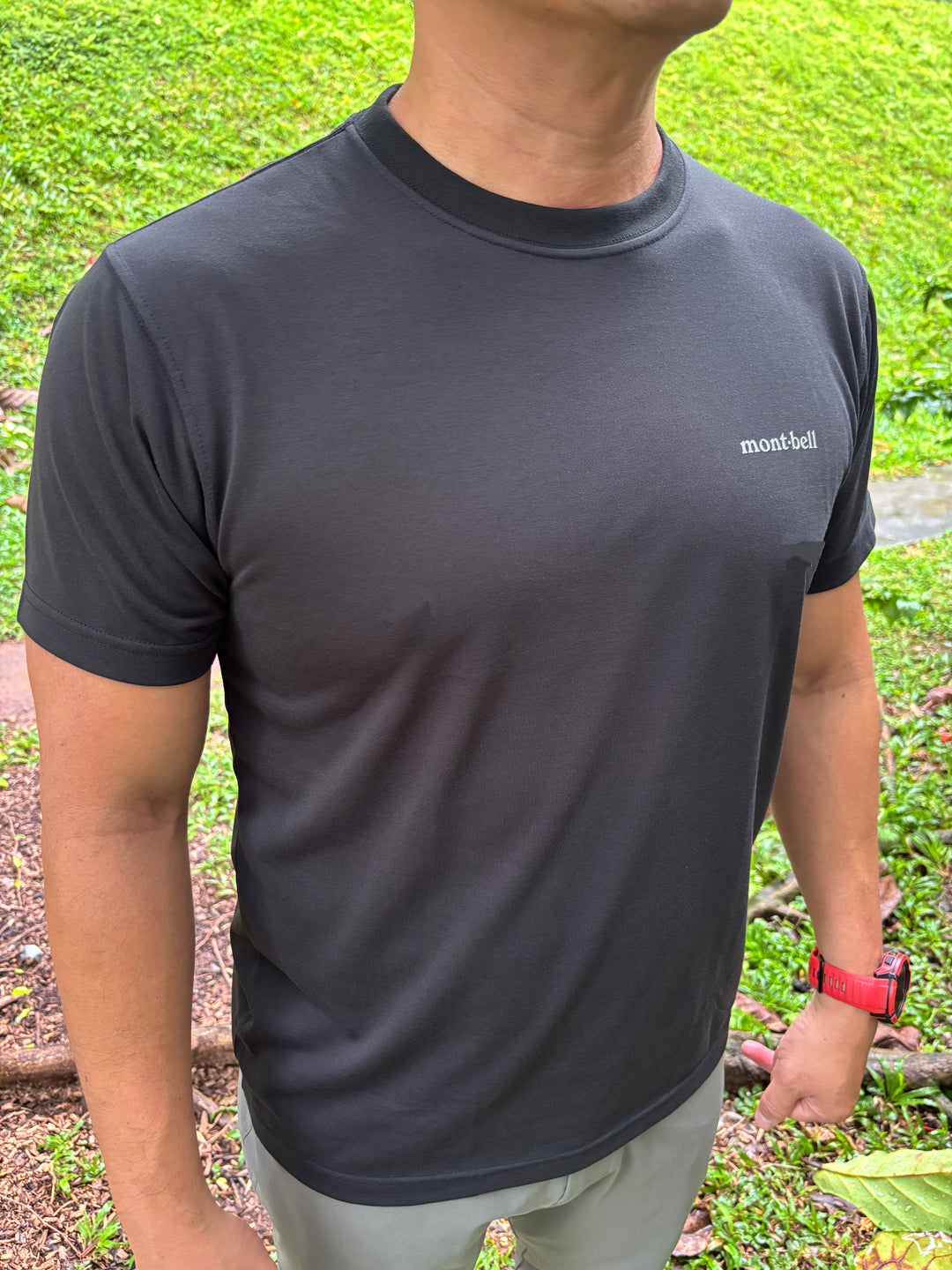 Black Montbell Singapore Icon Wickron T-shirt with white Singapore skyline graphic on the back.