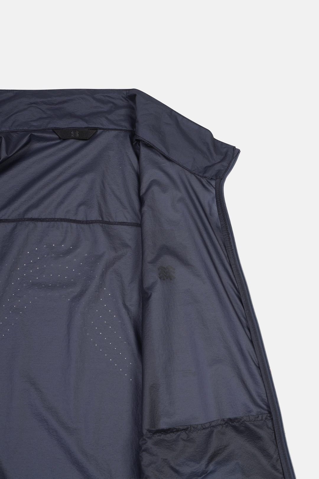 Kolon Sport Men's EggLite Stand Collar Jacket in G/Navy — detail