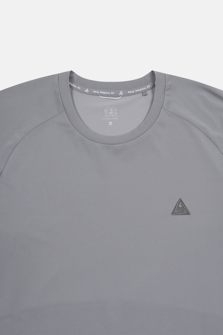 Kolon Sport Trail Running Men's SuperDry Short Sleeve T-Shirt in Gray — front view