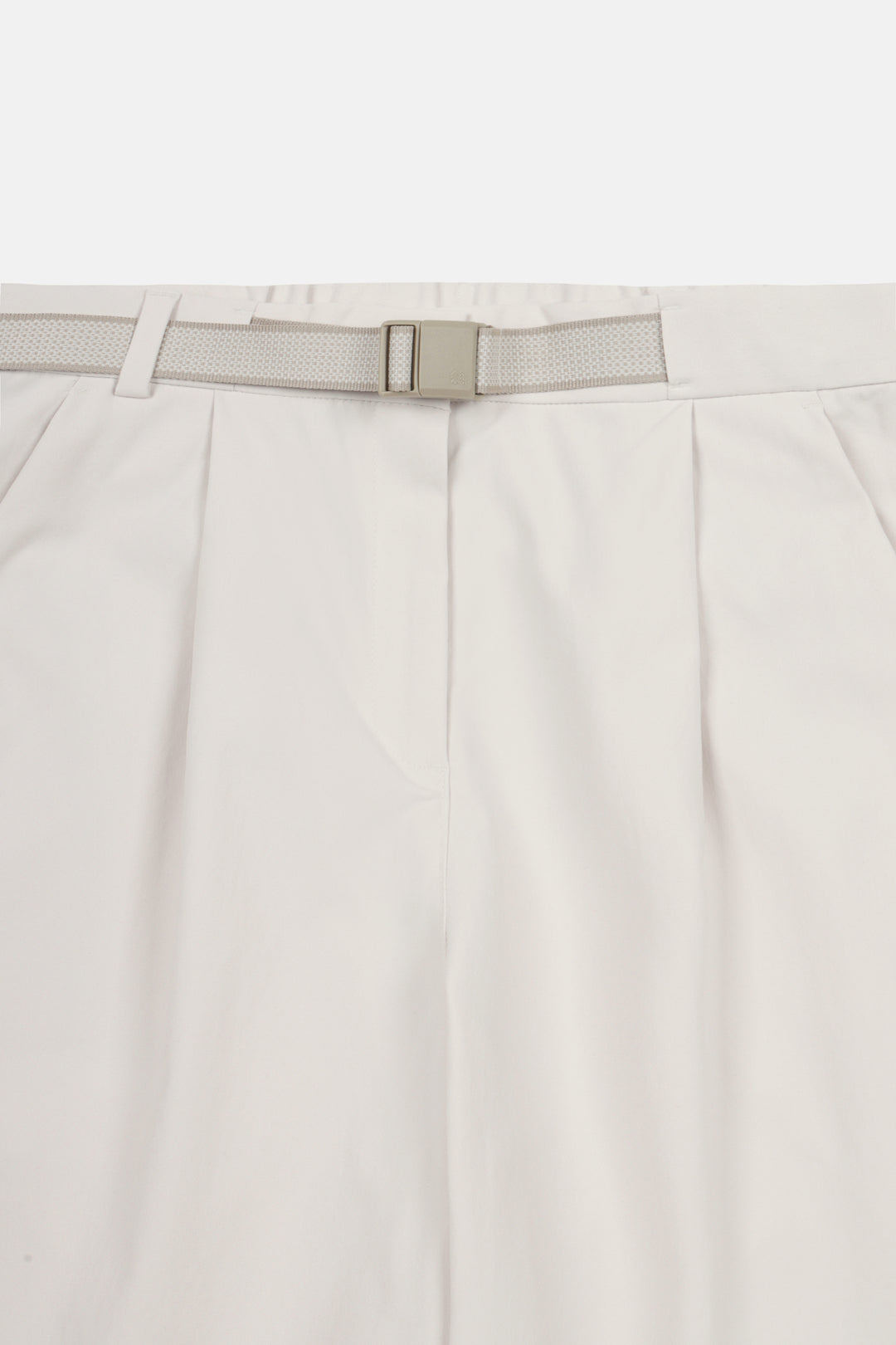 Kolon Sport Women's Loose Fit One Tuck Belted Pants — TVPNS26432CRE_LZ3