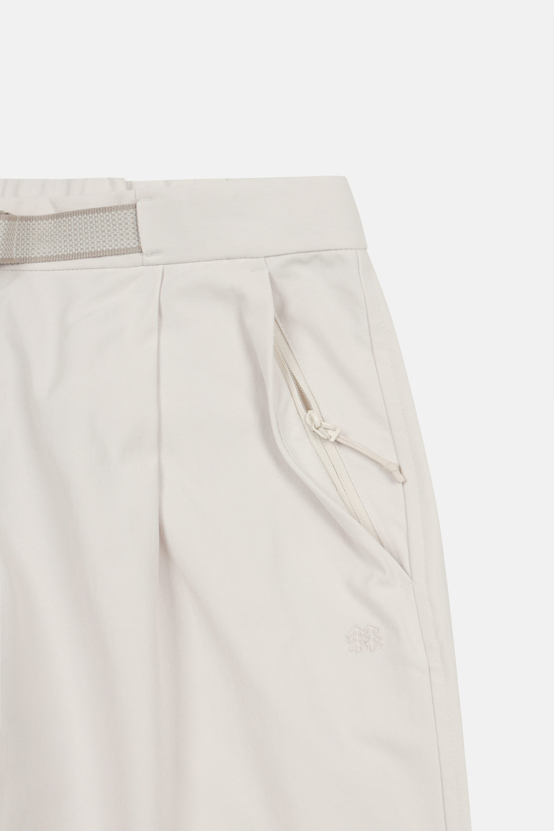 Kolon Sport Women's Loose Fit One Tuck Belted Pants — TVPNS26432CRE_LZ4