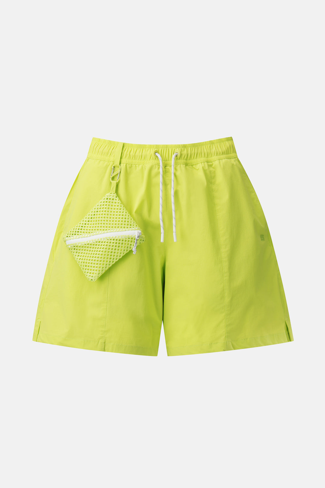 Kolon Sport Women’S Daypack Wide Fit Shorts in Apple — back view