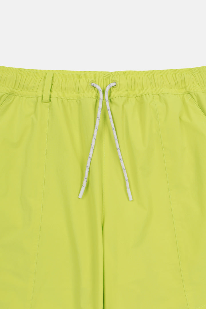 Kolon Sport Women’S Daypack Wide Fit Shorts in Apple — detail