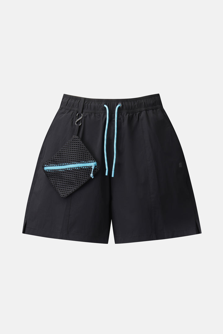 Kolon Sport Women’S Daypack Wide Fit Shorts in Black — back view