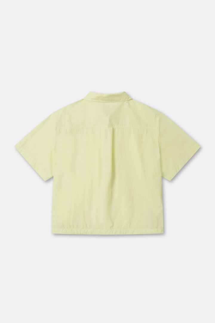 Kolon Sport Women’S Daypack Cropped Short Sleeve Shirt in L/Apple — front view