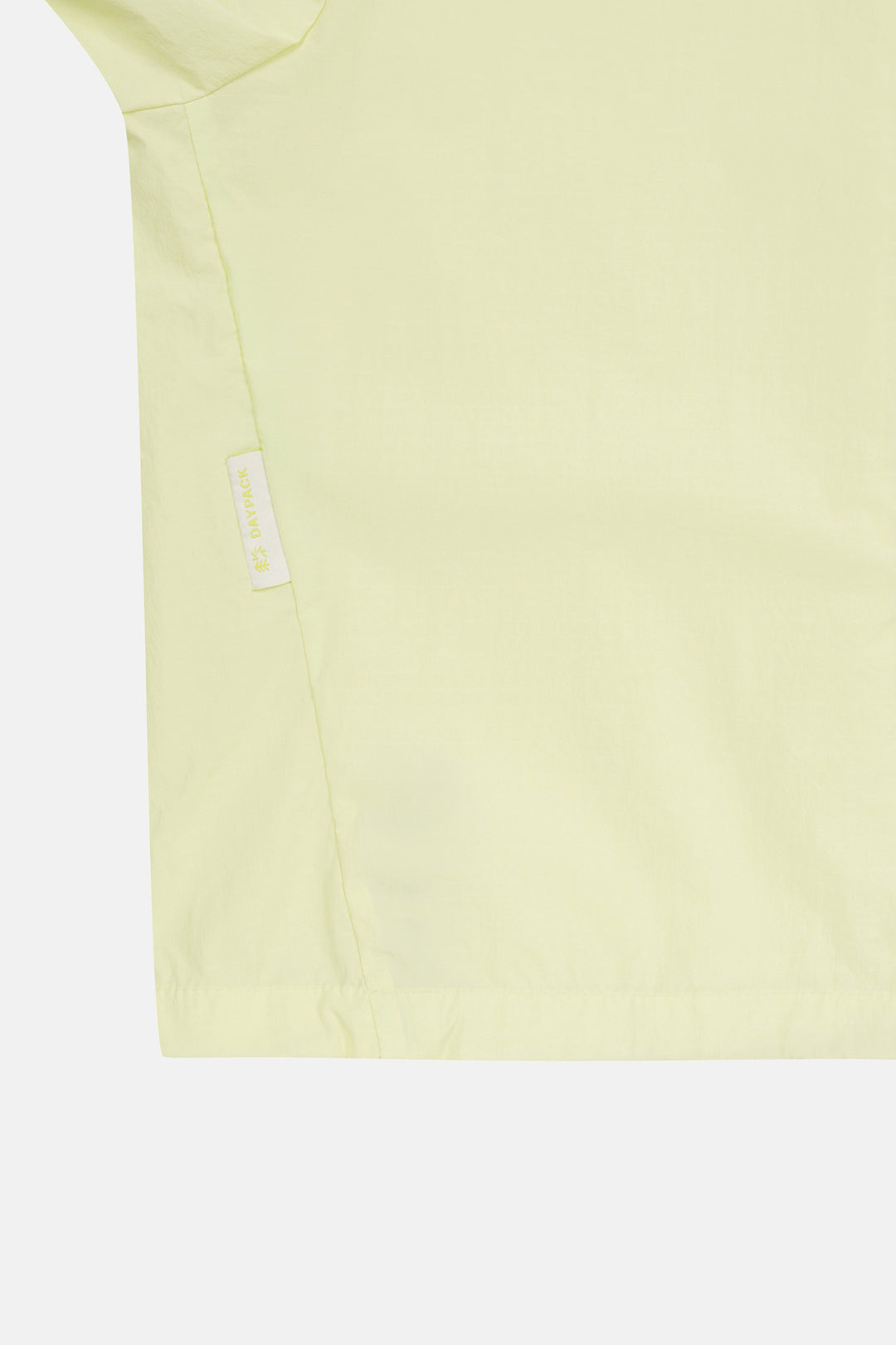 Kolon Sport Women’S Daypack Cropped Short Sleeve Shirt in L/Apple — view 5
