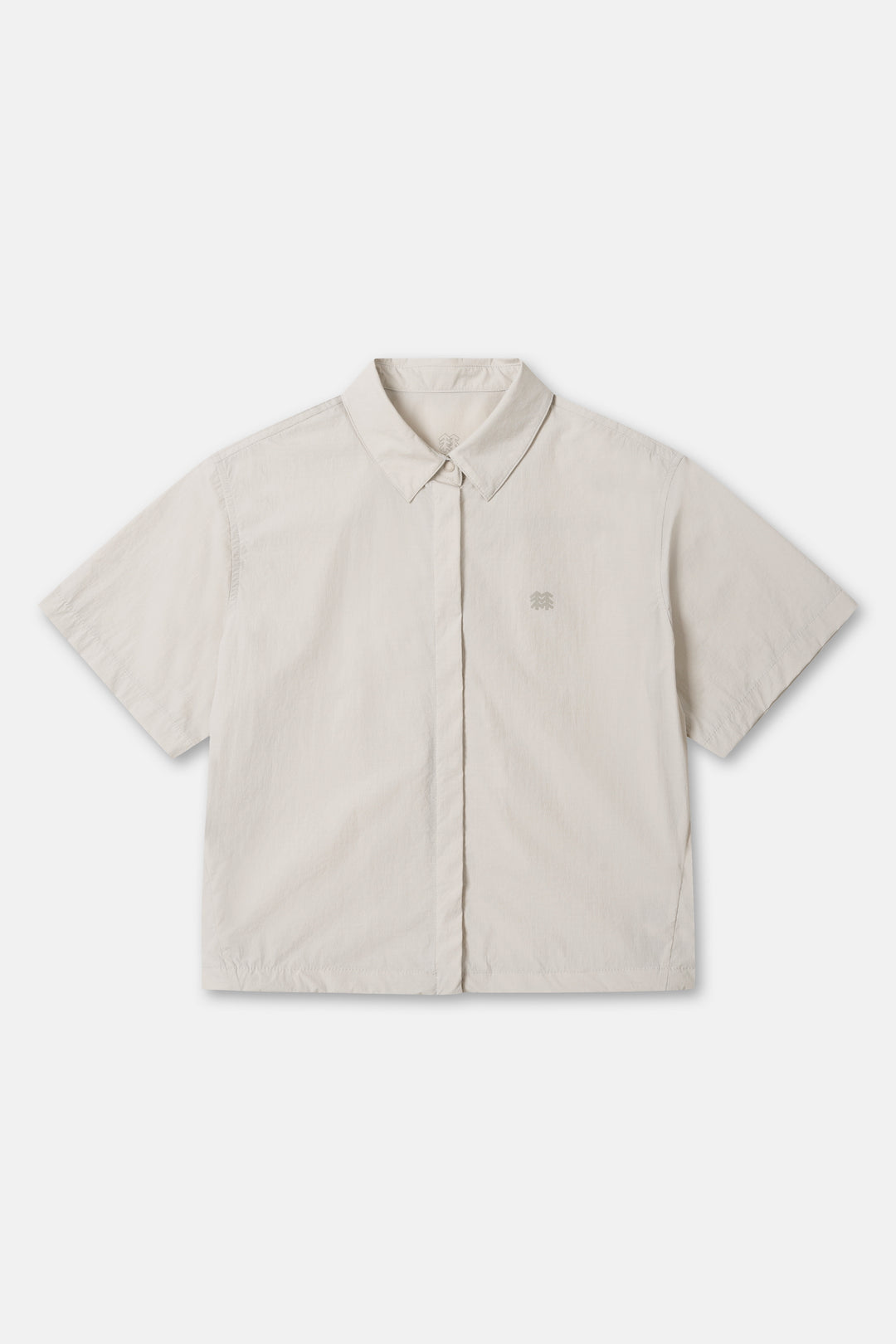 Kolon Sport Women’S Daypack Cropped Short Sleeve Shirt in L/Beige — hero shot