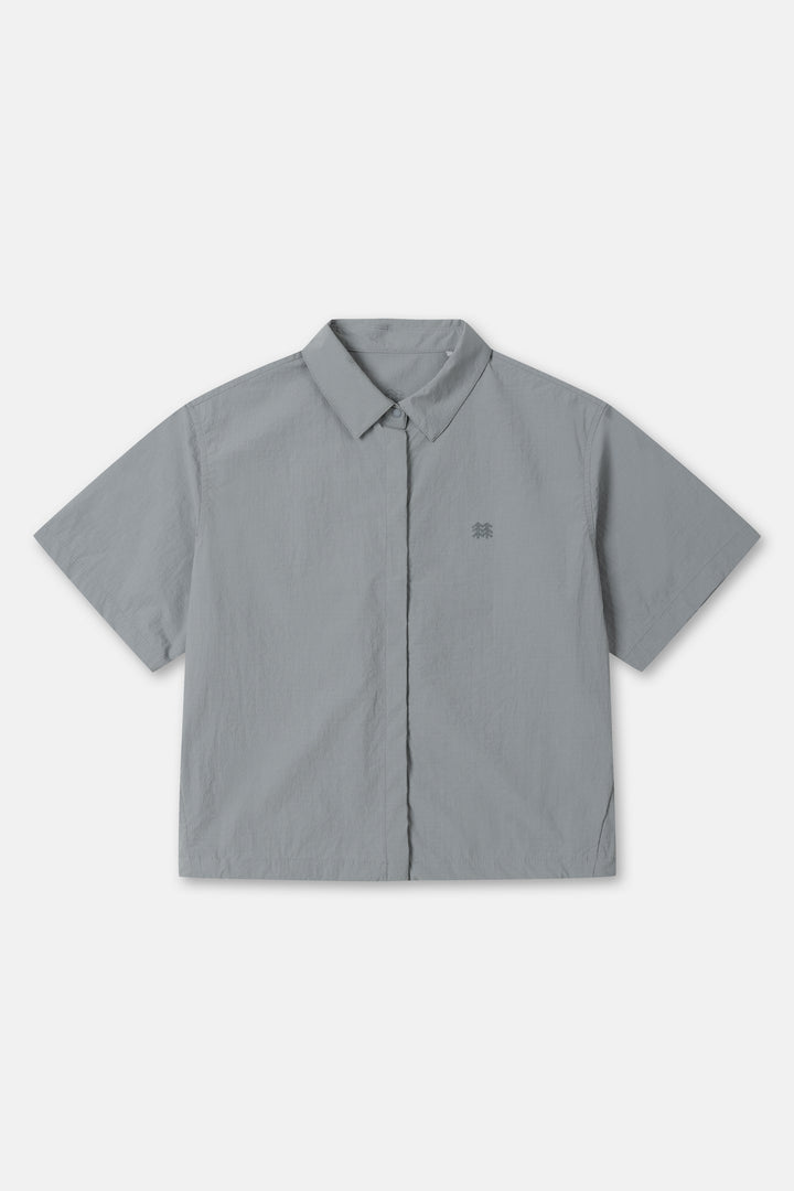 Kolon Sport Women’S Daypack Cropped Short Sleeve Shirt in L/Ocean — hero shot