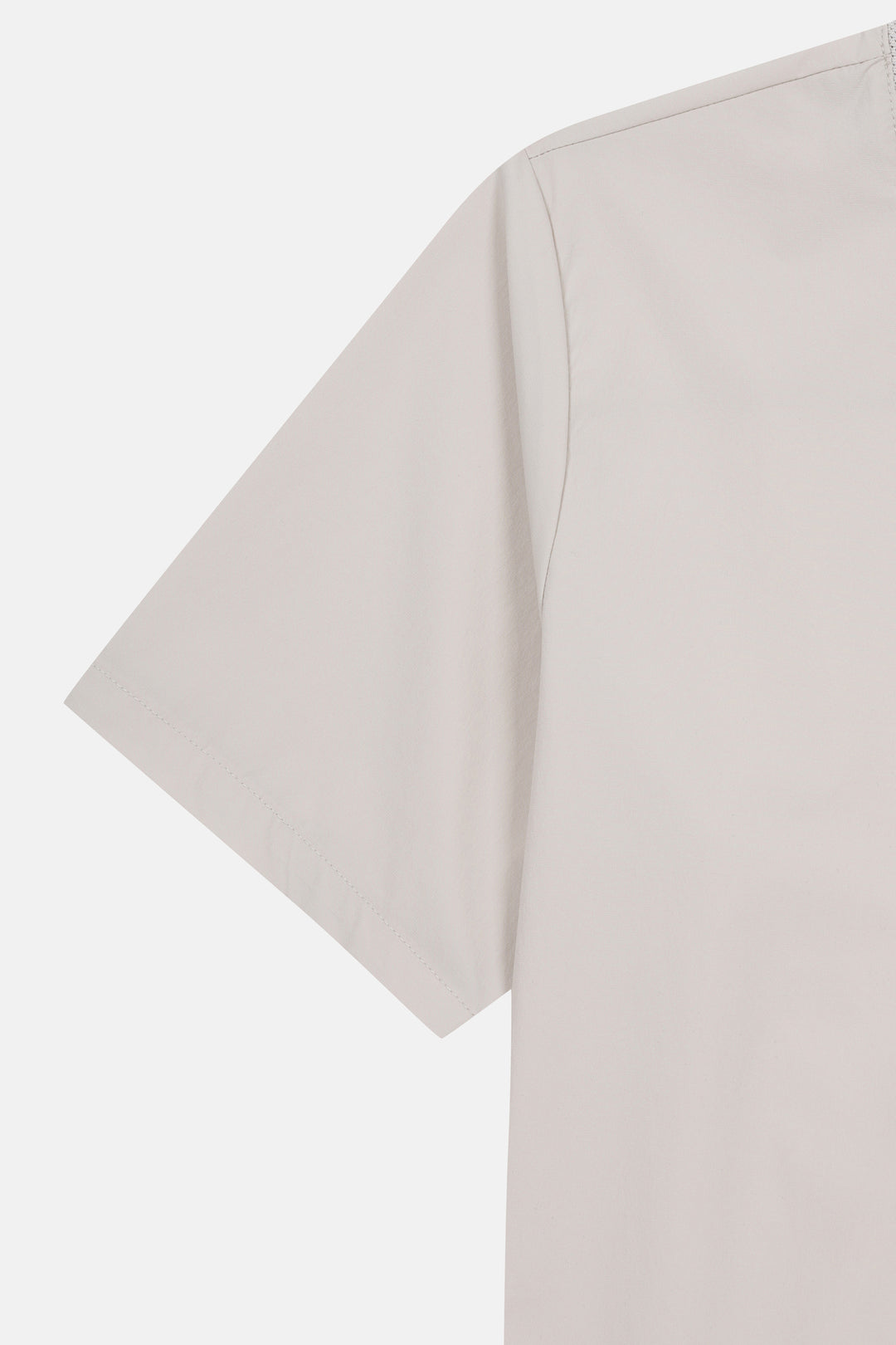 Kolon Sport Daypack Loose Fit Short Sleeve T-Shirt in L/Beige — detail