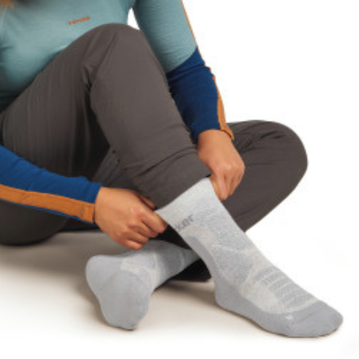 icebreaker Merino Women's Hike+ Heavy Crew Socks - Trekking